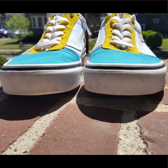 Vans Old Skool multi-colored size 6 Women’s sneaker. - Picture 4 of 13